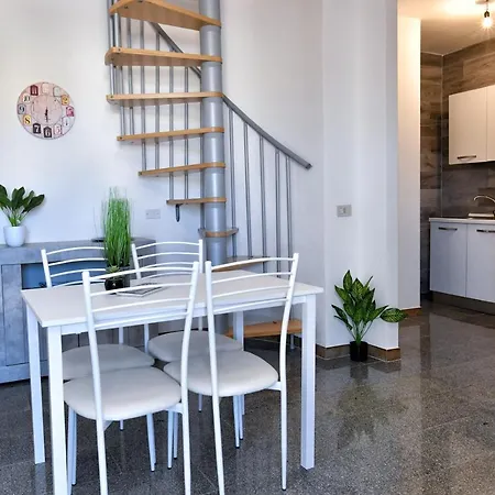 Chiaro Di Luna شقة فندقية