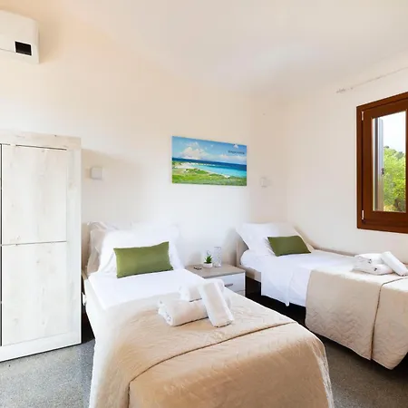 Chiaro Di Luna Aparthotel San Teodoro (Sardinia)