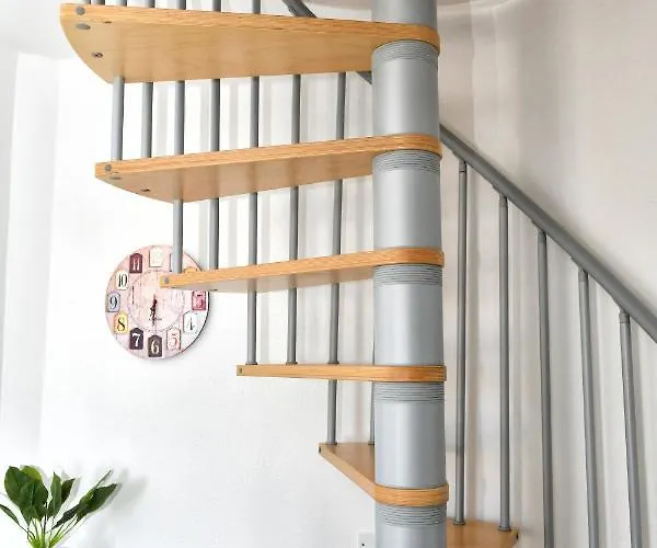 Chiaro Di Luna 4* سان تيودورو