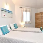 Hotel apartamentowy Chiaro Di Luna San Teodoro (Sardinia)