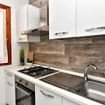 Hotel apartamentowy Chiaro Di Luna San Teodoro (Sardinia)