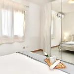 Chiaro Di Luna Hotel apartamentowy 4*