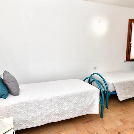 Chiaro Di Luna Aparthotel *