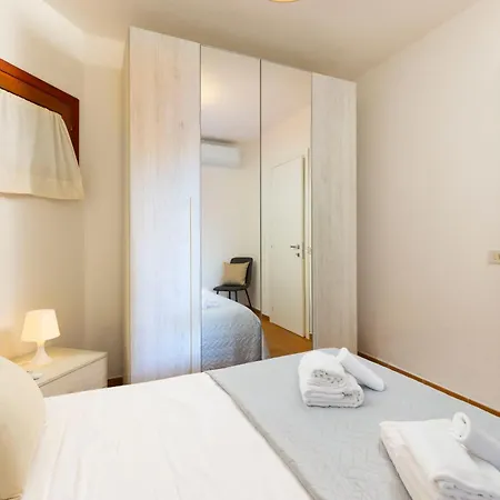 Chiaro Di Luna 3*