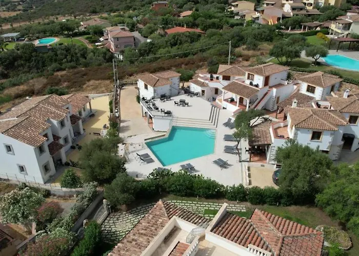 Chiaro Di Luna Apartahotel San Teodoro (Sardinia)